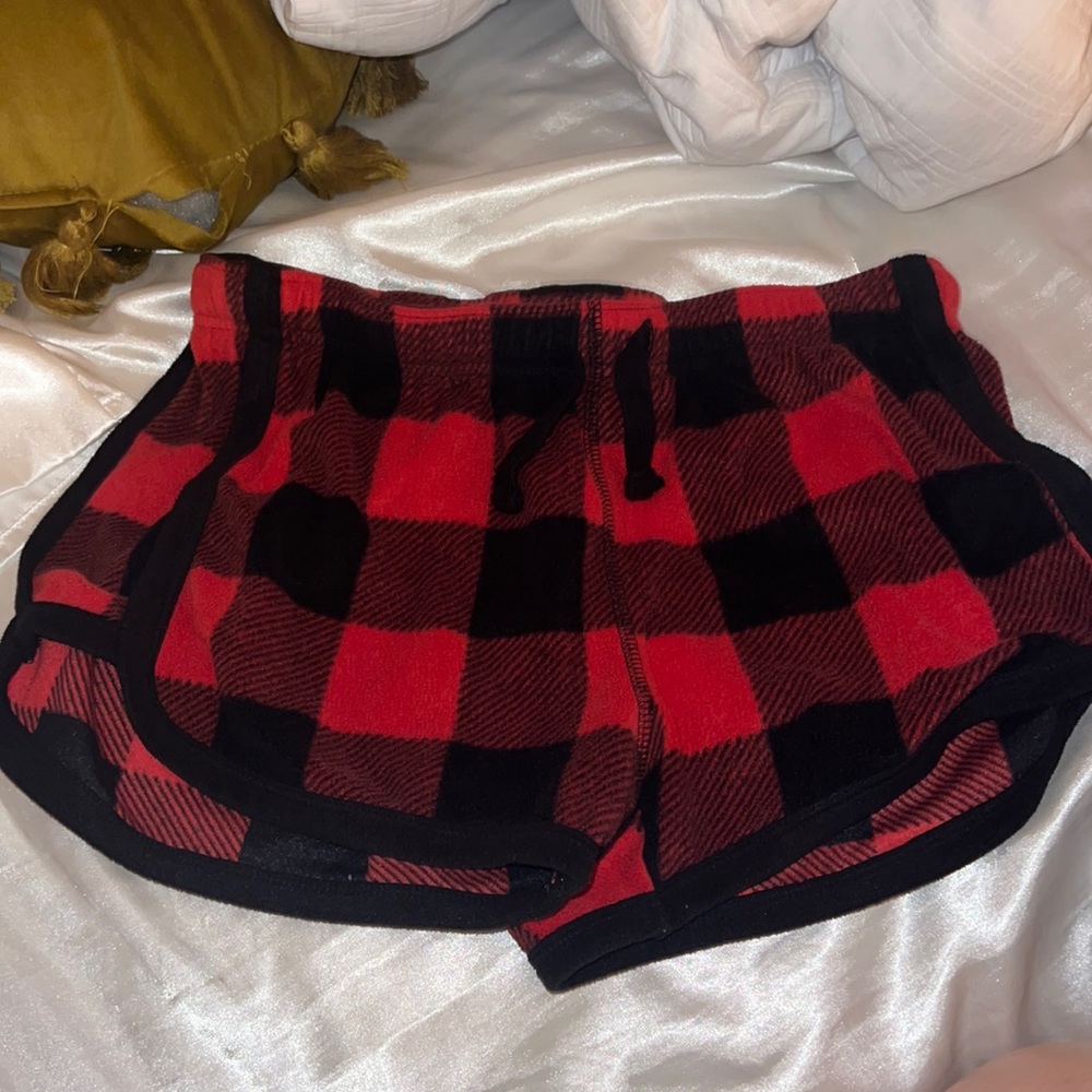 HEAVILY WORN SHORTS💞